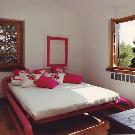 Animosque Bed & Breakfast